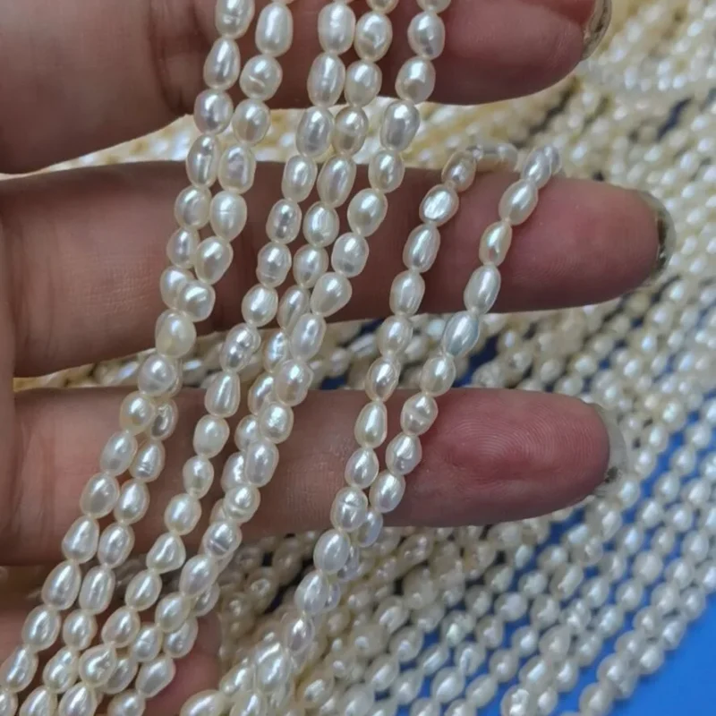 Wholesale 7-8mm Natural White Freshwater Rice Shaped Pearls SIze  Loose Strands for Jewelry - Image 2