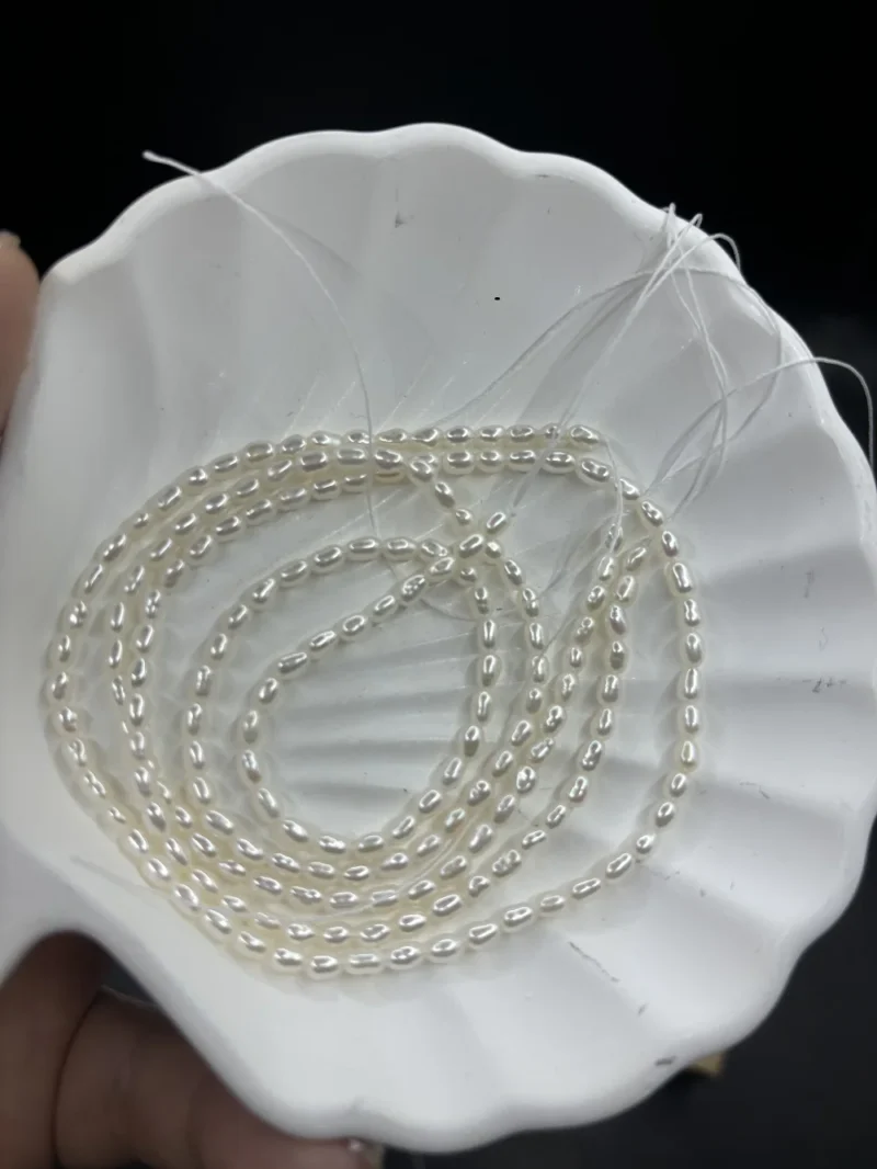 Wholesale Price 3A 2-3mm Small Size Rice Shape Pearl String Natural Freshwater Drop Pearl Strand - Image 5