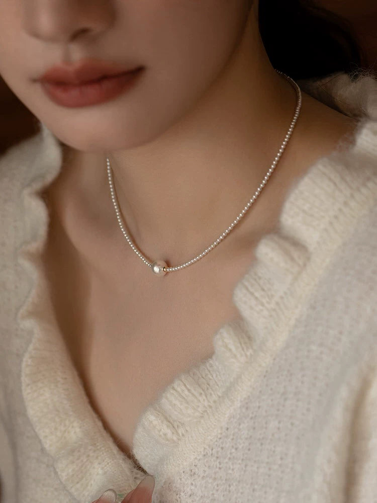 Light Small Pearl Necklace Female - Image 3