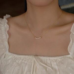 Design Natural Freshwater Pearl Chain 14K Gold Smile Necklace