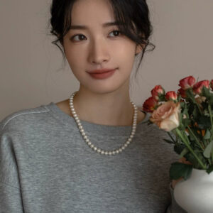 Autumn and Winter Long Atmospheric Natural Freshwater Pearl Necklace Female Genuine High-end Mother Chain Girl