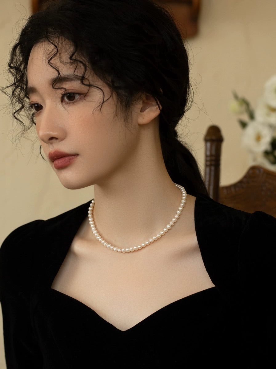 Freshwater Pearl Necklace - Image 3