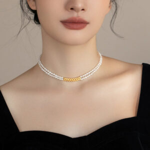 Small rice grain pearl necklace double-layer simple design sense 2024 new chain